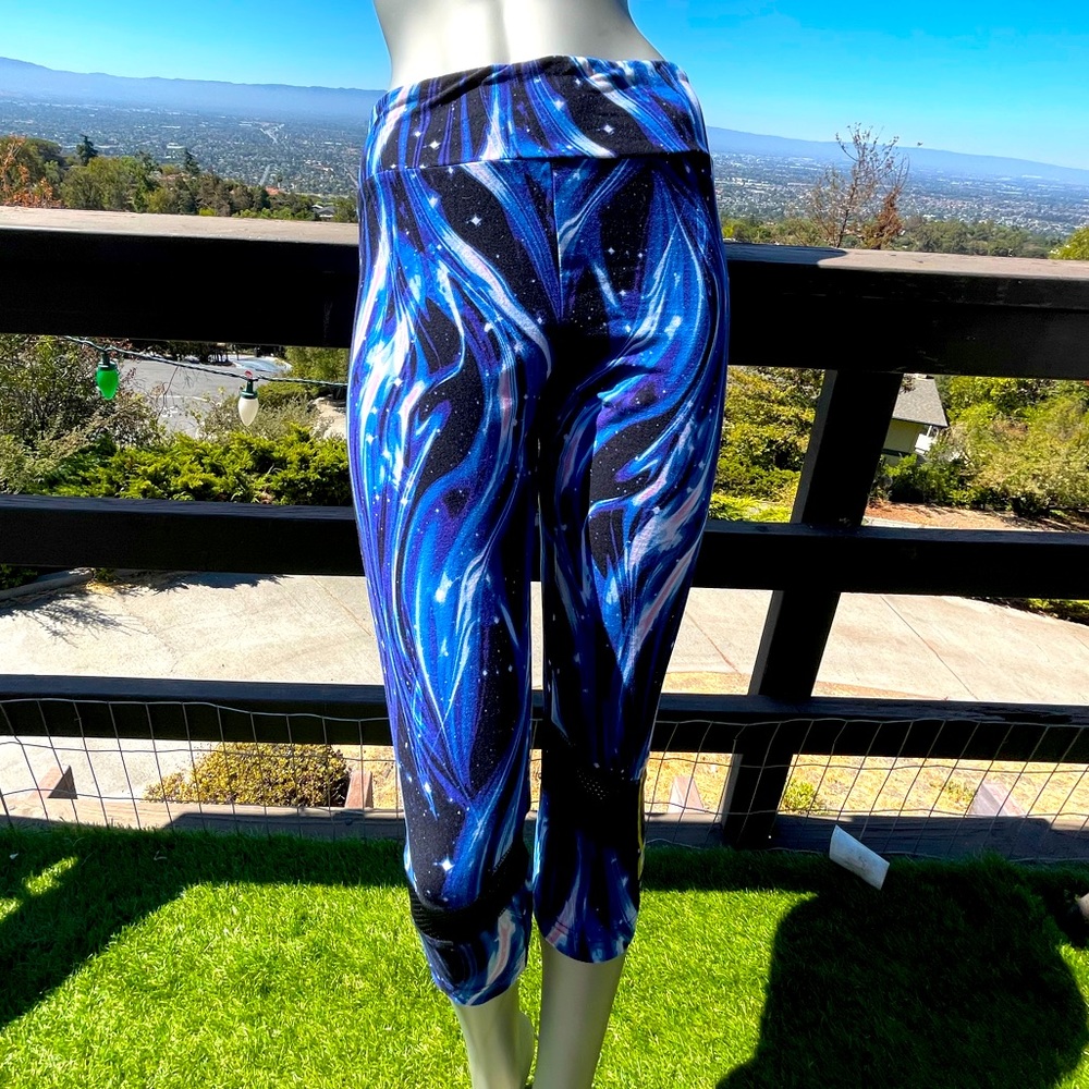 No Boundaries High Rise Leggings Size L